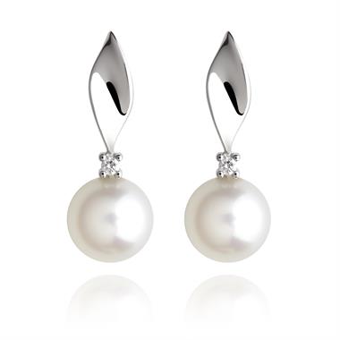 18ct White Gold Freshwater Pearl and Diamond Drop Earrings thumbnail