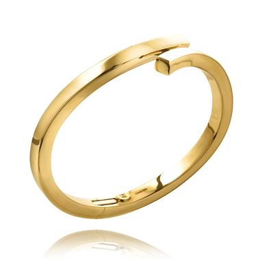18ct Yellow Gold Modern Twist Bangle thumbnail