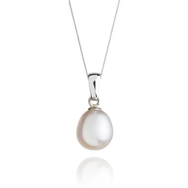 18ct White Gold Pear Shape Freshwater Pearl Pendant thumbnail