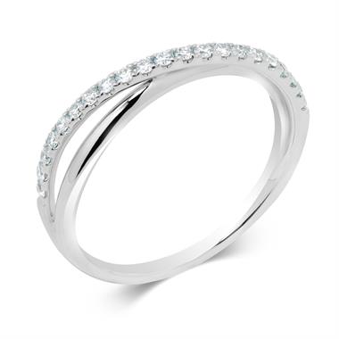 18ct White Gold Diamond Ring thumbnail