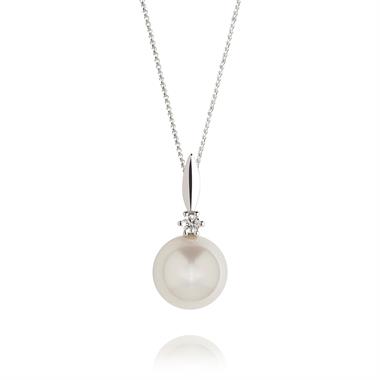 18ct White Gold Freshwater Pearl and Diamond Pendant thumbnail