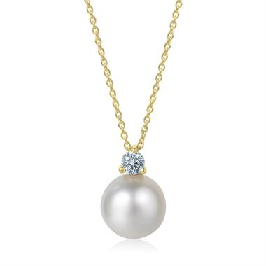 18ct Yellow Gold South Sea Pearl and Diamond Necklace thumbnail