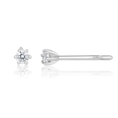 18ct White Gold Diamond Solitaire Stud Earrings 0.10ct thumbnail