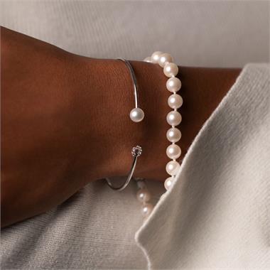 18ct White Gold Freshwater Pearl and Diamond Open Bangle thumbnail