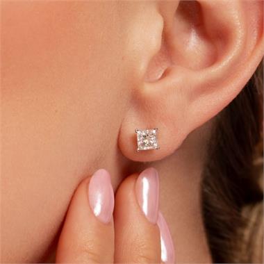 18ct White Gold Princess Cut Diamond Solitaire Stud Earrings 1.40ct thumbnail