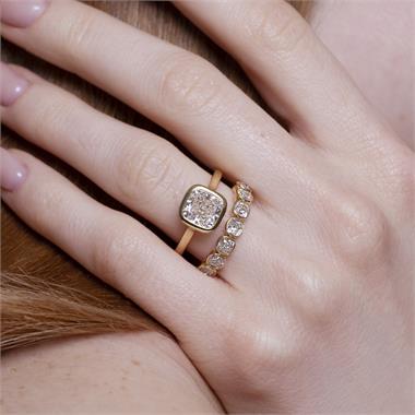 18ct Yellow Gold Bezel Set Cushion Diamond Half Eternity Ring 1.00ct thumbnail