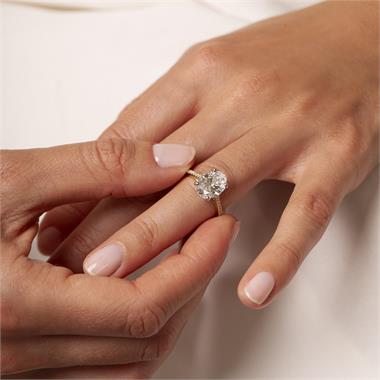 18ct Yellow Gold Lab Grown Oval Diamond Engagement Ring 3.00ct thumbnail