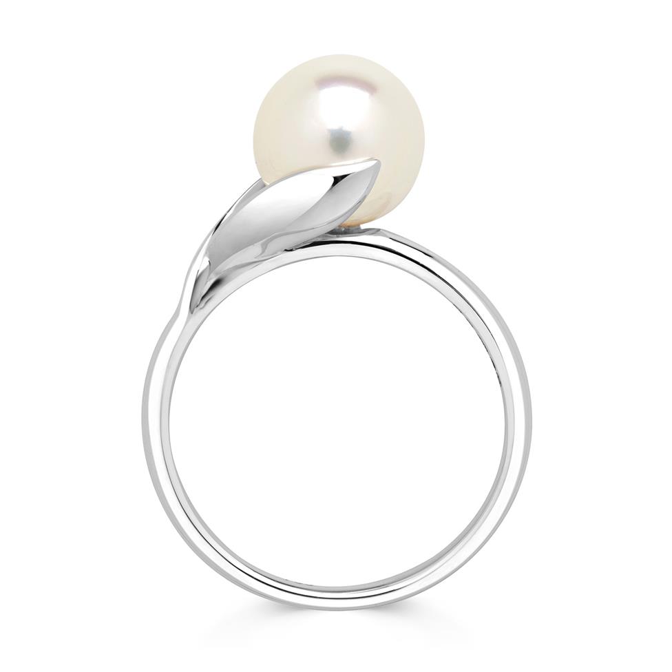 Snowdrop 18ct White Gold Pearl Ring Thumbnail Image 1