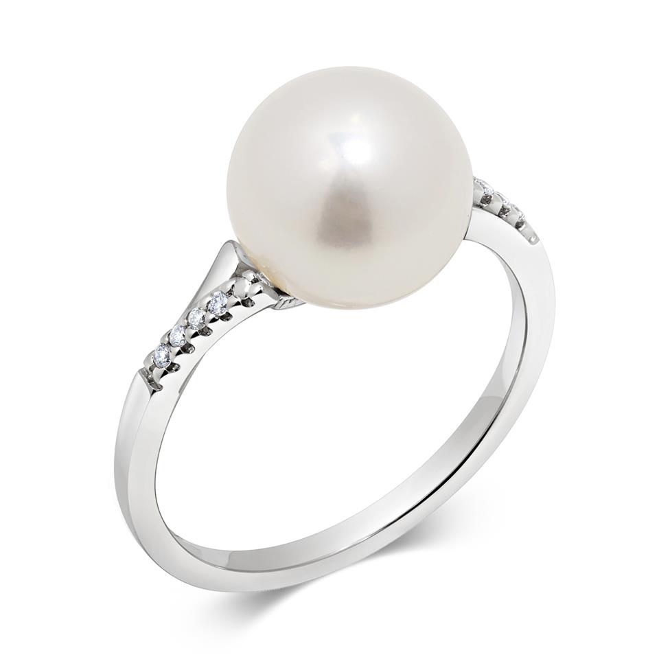 18ct White Gold Pearl and Diamond Dress Ring Thumbnail Image 0