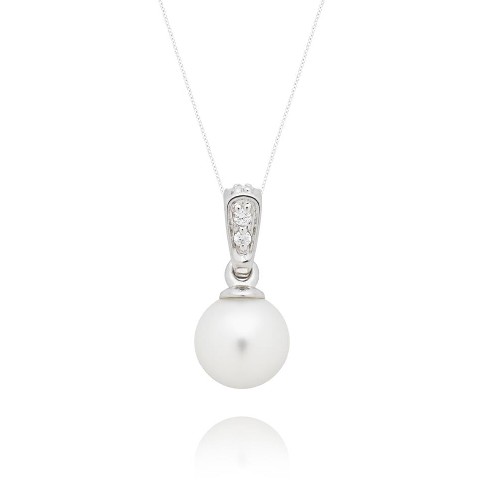 18ct White Gold 6.5mm Cultured Pearl and Diamond Drop Pendant Thumbnail Image 0