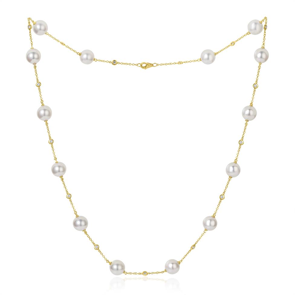 18ct Yellow Gold Akoya Pearl and Diamond Necklace Thumbnail Image 1