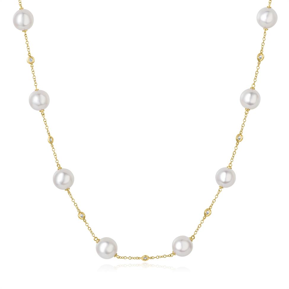 18ct Yellow Gold Akoya Pearl and Diamond Necklace Thumbnail Image 0