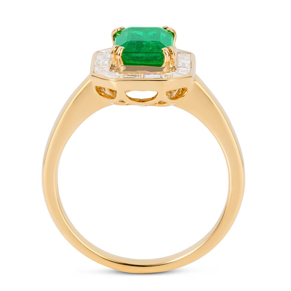 18ct Yellow Gold Emerald and Baguette Cut Diamond Cluster Dress Ring Thumbnail Image 3