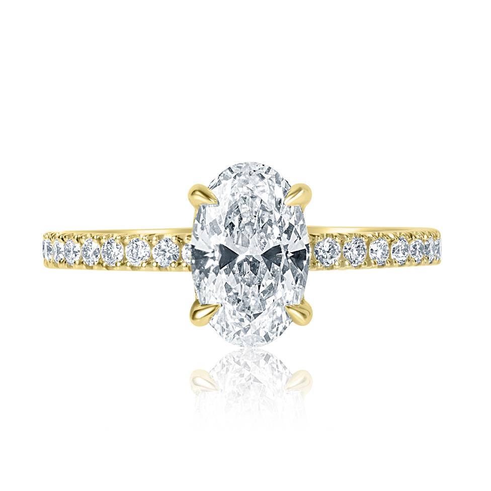 18ct Yellow Gold Oval Diamond Engagement Ring Pravins 18ct Yellow Gold Oval Diamond Engagement Ring Pravins