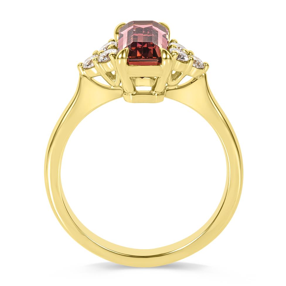 18ct Yellow Gold Watermelon Tourmaline Ring Thumbnail Image 2