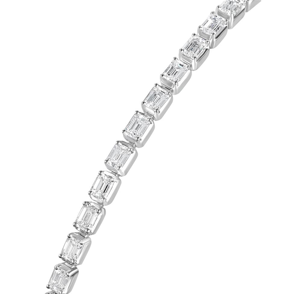 18ct White Gold Emerald Cut Diamond Bracelet 4.00ct Thumbnail Image 2