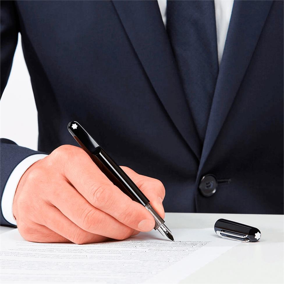 Montblanc M Fountain Pen Thumbnail Image 2