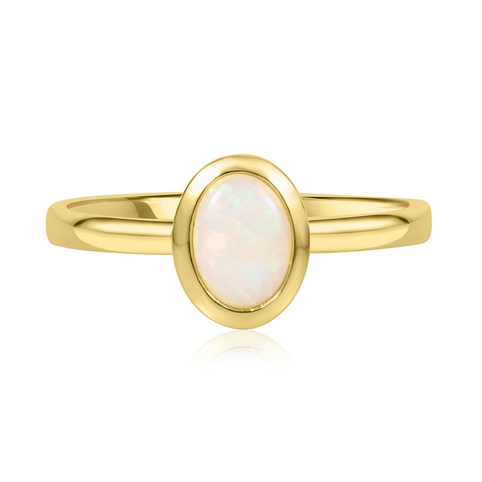 18ct Yellow Gold Oval Opal Ring Thumbnail Image 1