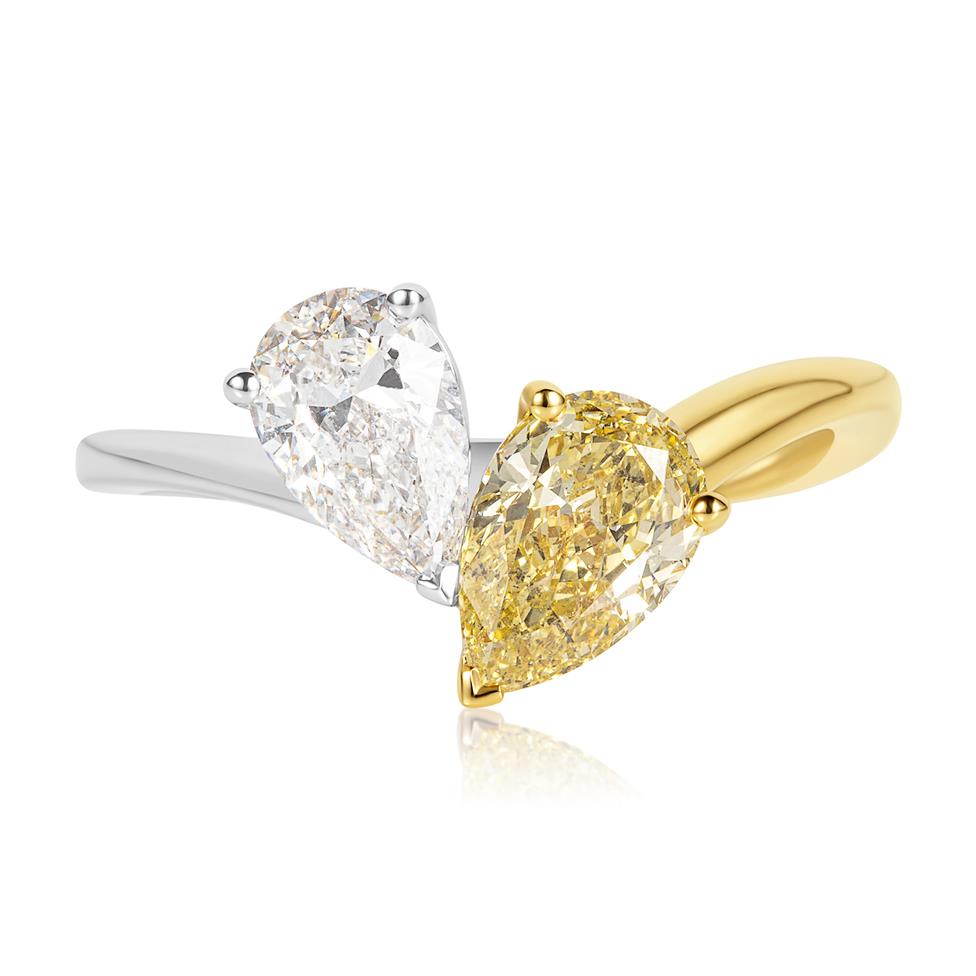 18ct Gold Toi et Moi Yellow and White Diamond Ring Thumbnail Image 1