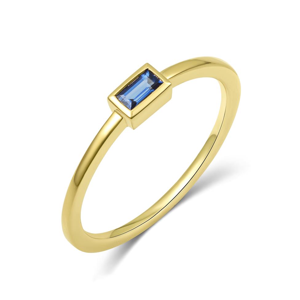 18ct Yellow Gold Baguette Cut Blue Sapphire Dress Ring Thumbnail Image 0