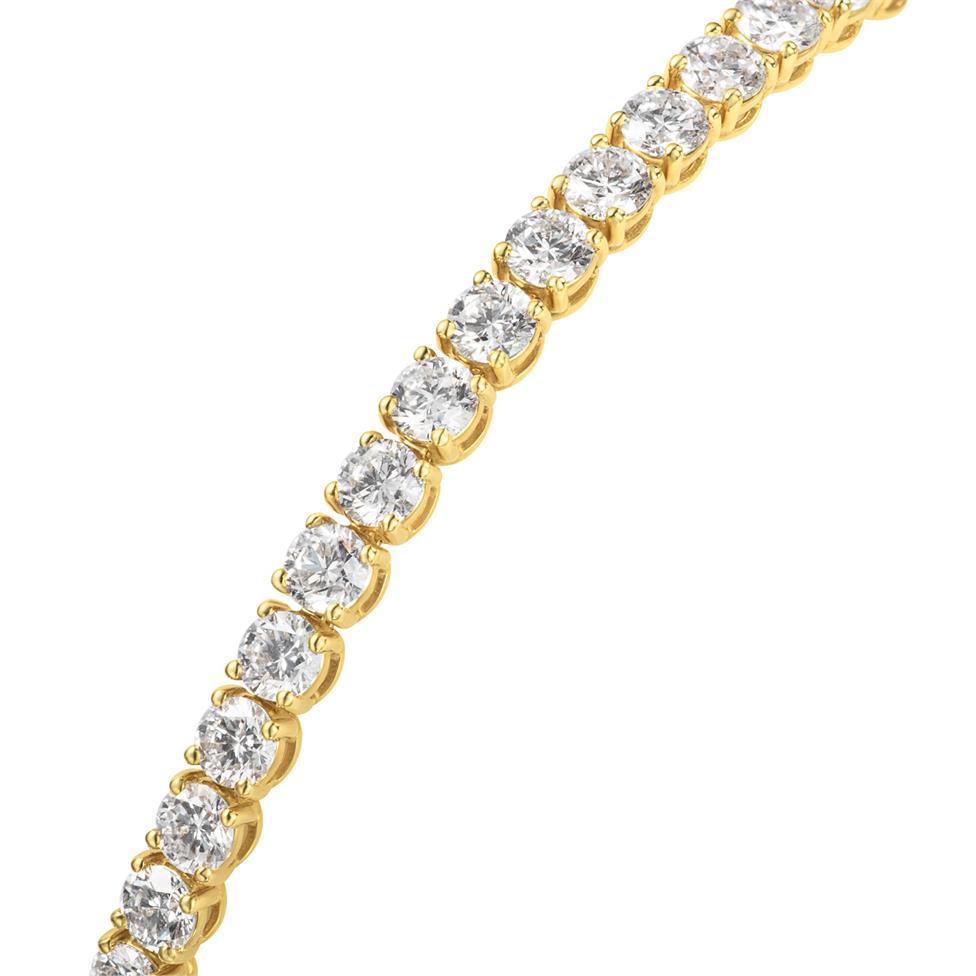 18ct Yellow Gold Diamond Tennis Bracelet 9.06ct Thumbnail Image 2