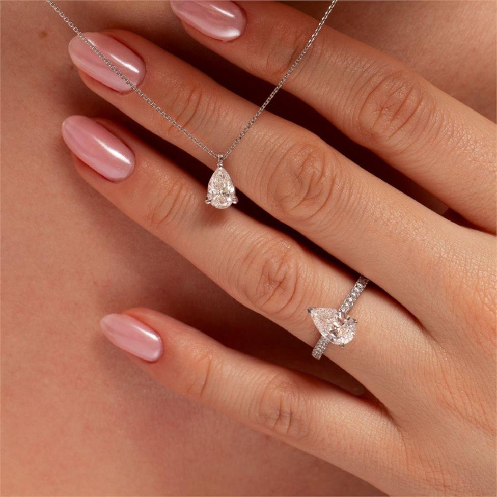 Platinum Pear Shape Diamond Solitaire Engagement Ring 1.70ct Thumbnail Image 1