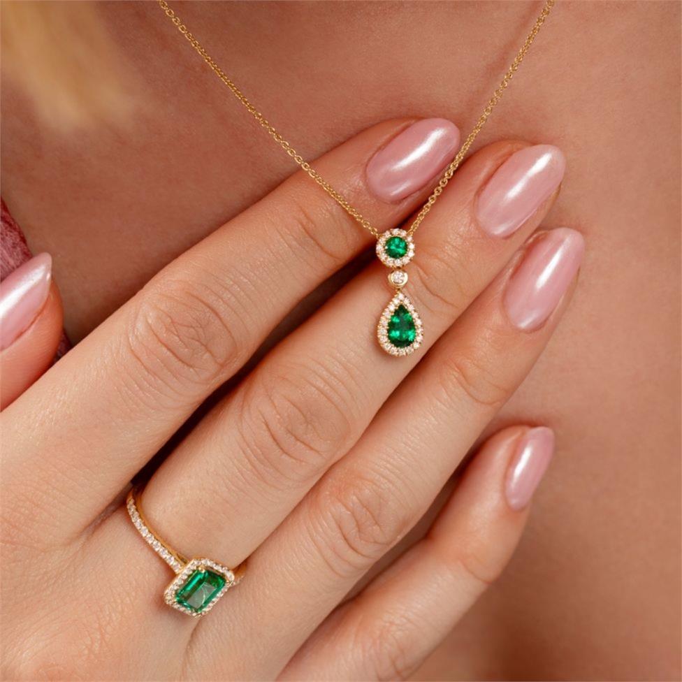 18ct Yellow Gold Emerald and Diamond Halo Engagement Ring Thumbnail Image 3