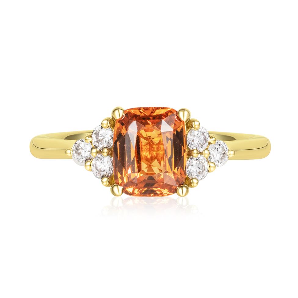 18ct Yellow Gold Mandarin Garnet and Diamond Ring Thumbnail Image 1