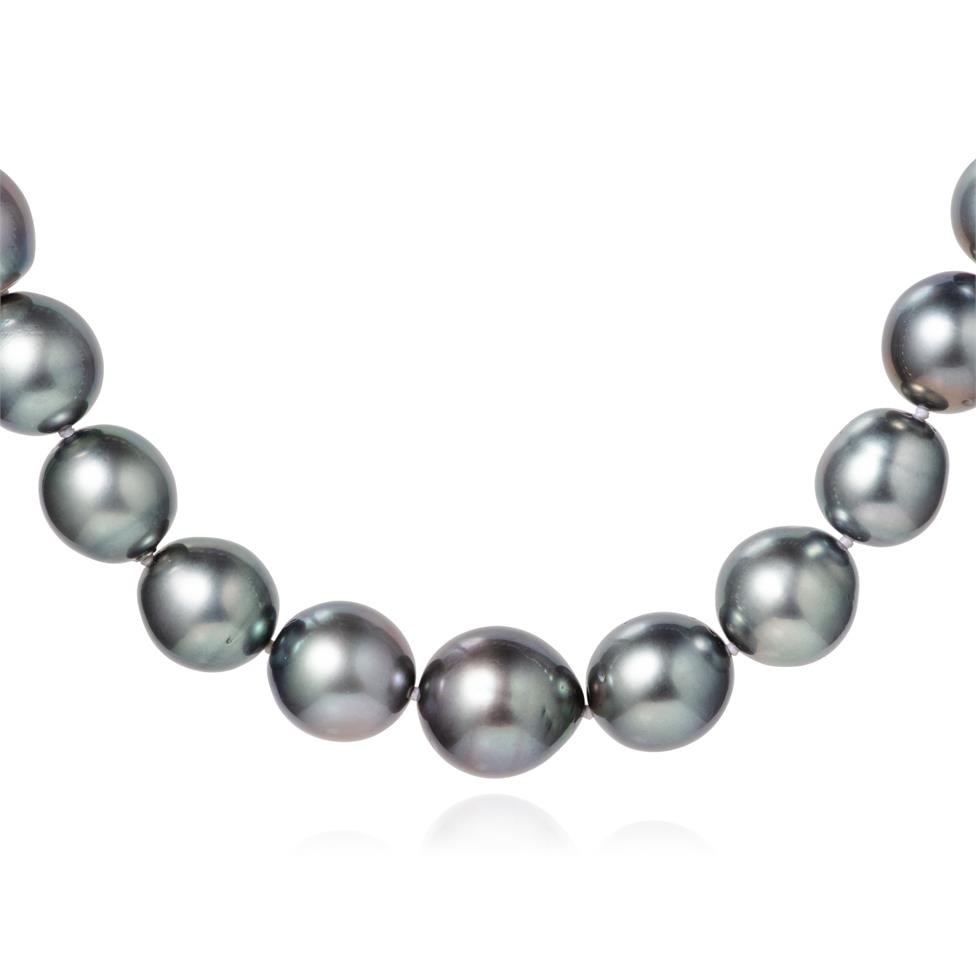 18ct White Gold Graduated Tahiti Pearl Necklace | 45cm Thumbnail Image 1