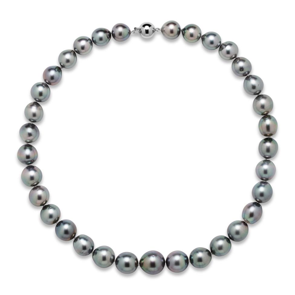 18ct White Gold Graduated Tahiti Pearl Necklace | 45cm Thumbnail Image 0