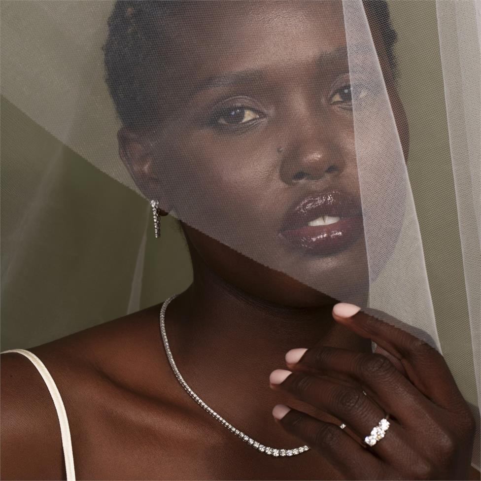 18ct White Gold Diamond Line Necklace 8.25ct Thumbnail Image 3