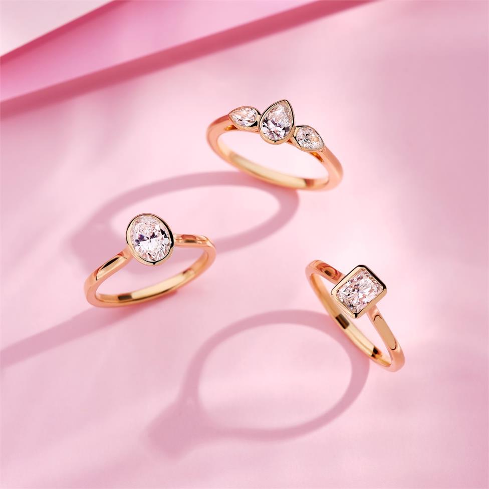 18ct Yellow Gold Bezel Set Oval Diamond Solitaire Engagement Ring 0.80ct Thumbnail Image 4