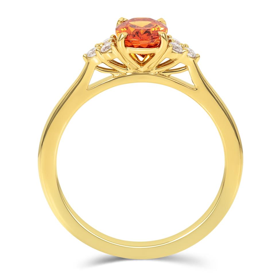 18ct Yellow Gold Oval Mandarin Garnet and Diamond Ring Thumbnail Image 2