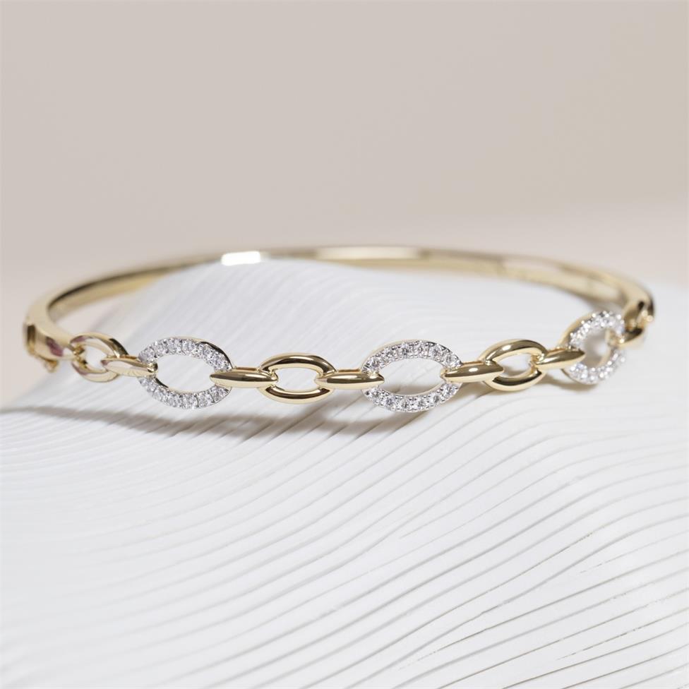 Artemis 18ct Yellow Gold Diamond Bangle Thumbnail Image 3