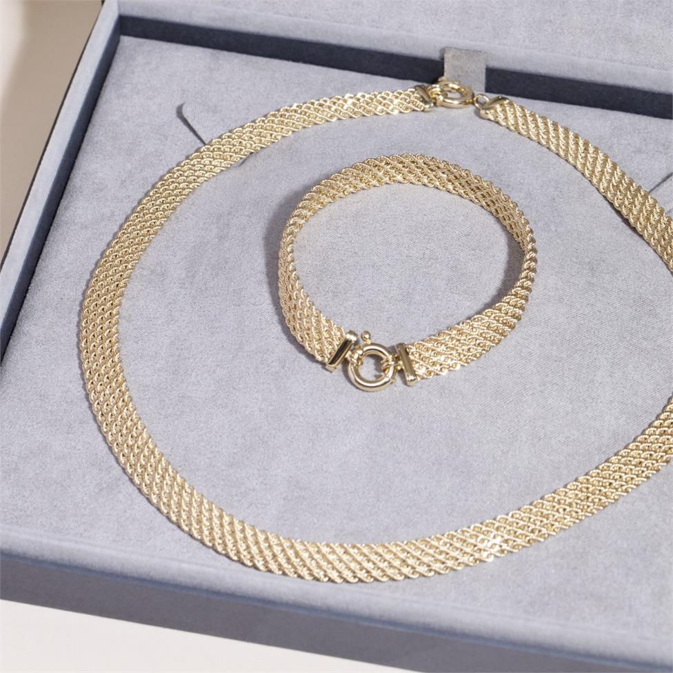 18ct Yellow Gold Five Row Rope Necklace Thumbnail Image 3