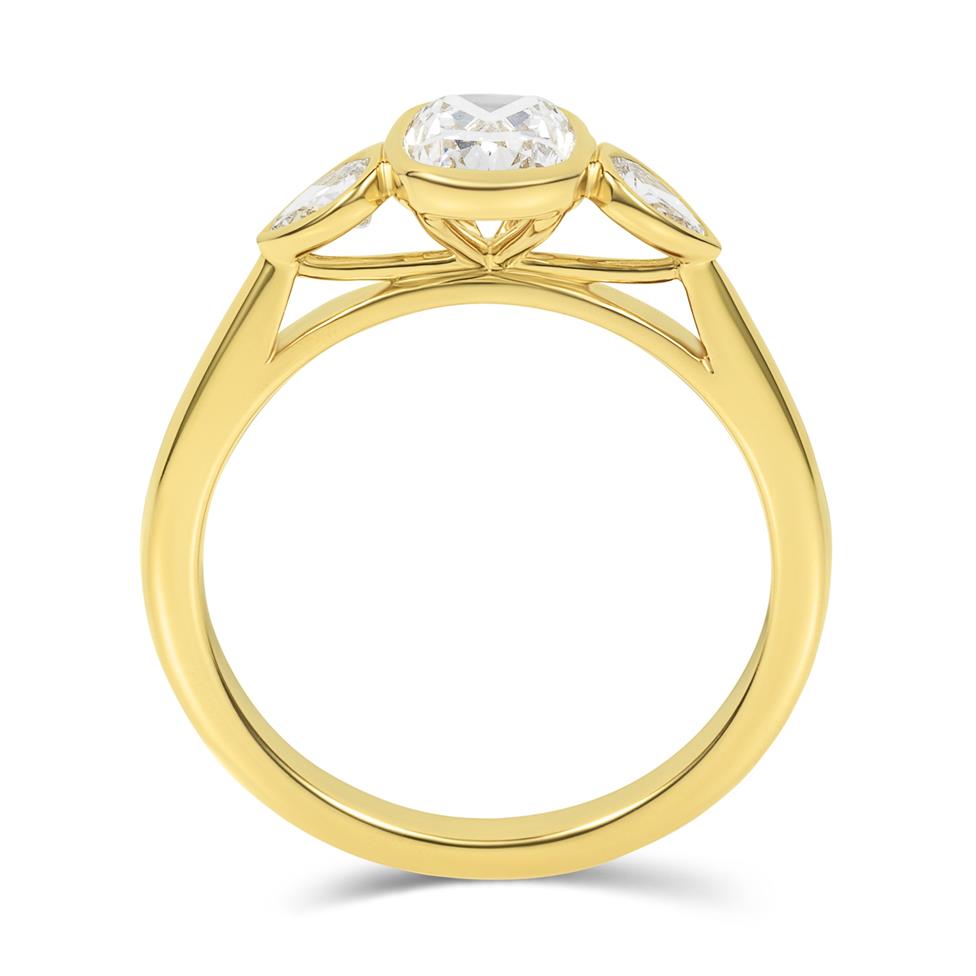 18ct Yellow Gold Three Stone Diamond Engagement Ring 0.85ct Thumbnail Image 2