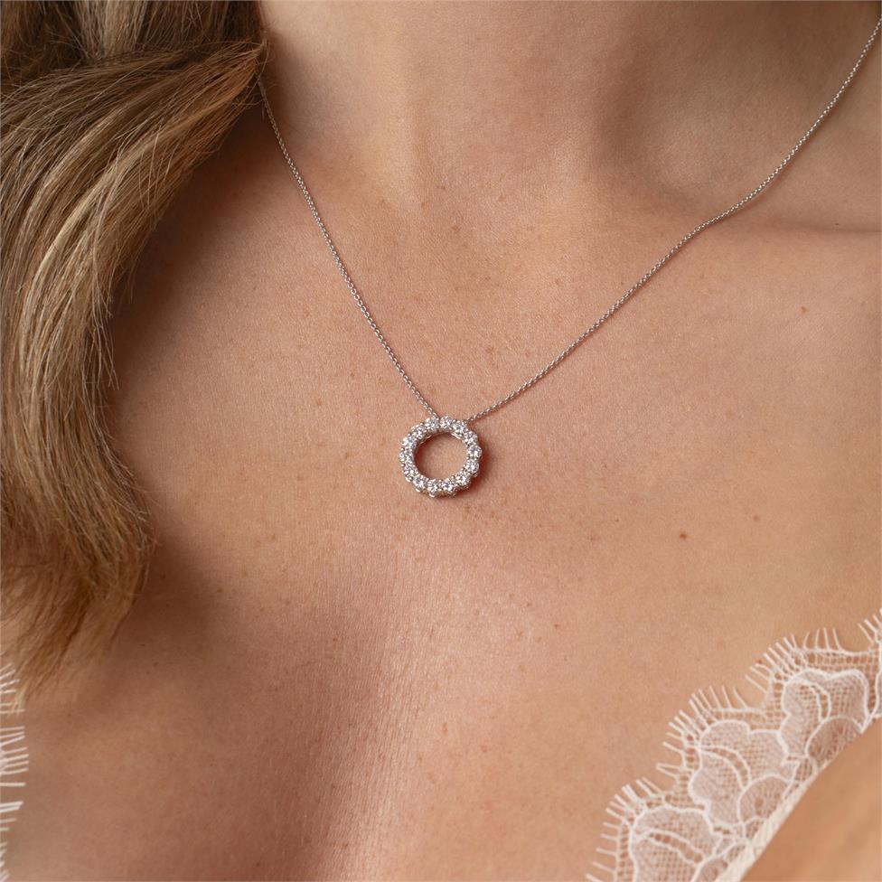 18ct White Gold Diamond Circle Necklace Thumbnail Image 1