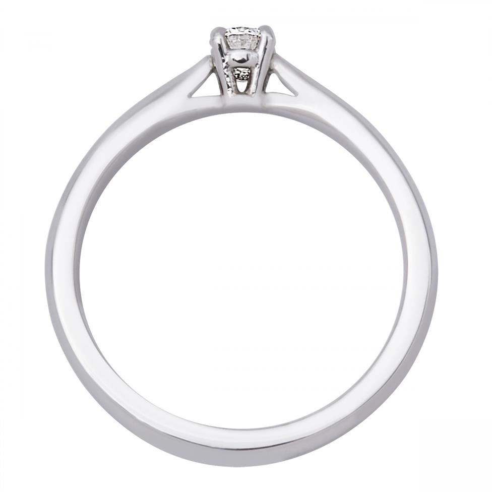 Platinum Classic Brilliant Cut 0.15ct Diamond Solitaire Ring Thumbnail Image 1