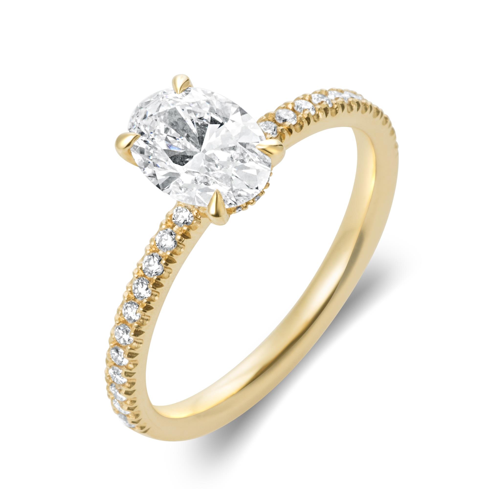 The Signature Oval Engagement Ring In Yellow Gold Vrai