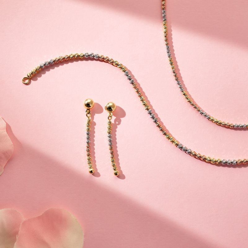 STUNNING JEWELLERY IN LUXURIOUS 18CT GOLD